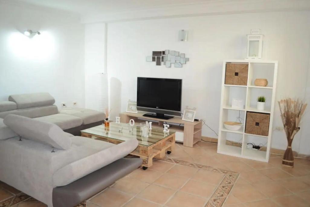 Chic Apartment In Playa Paraiso アデヘ エクステリア 写真